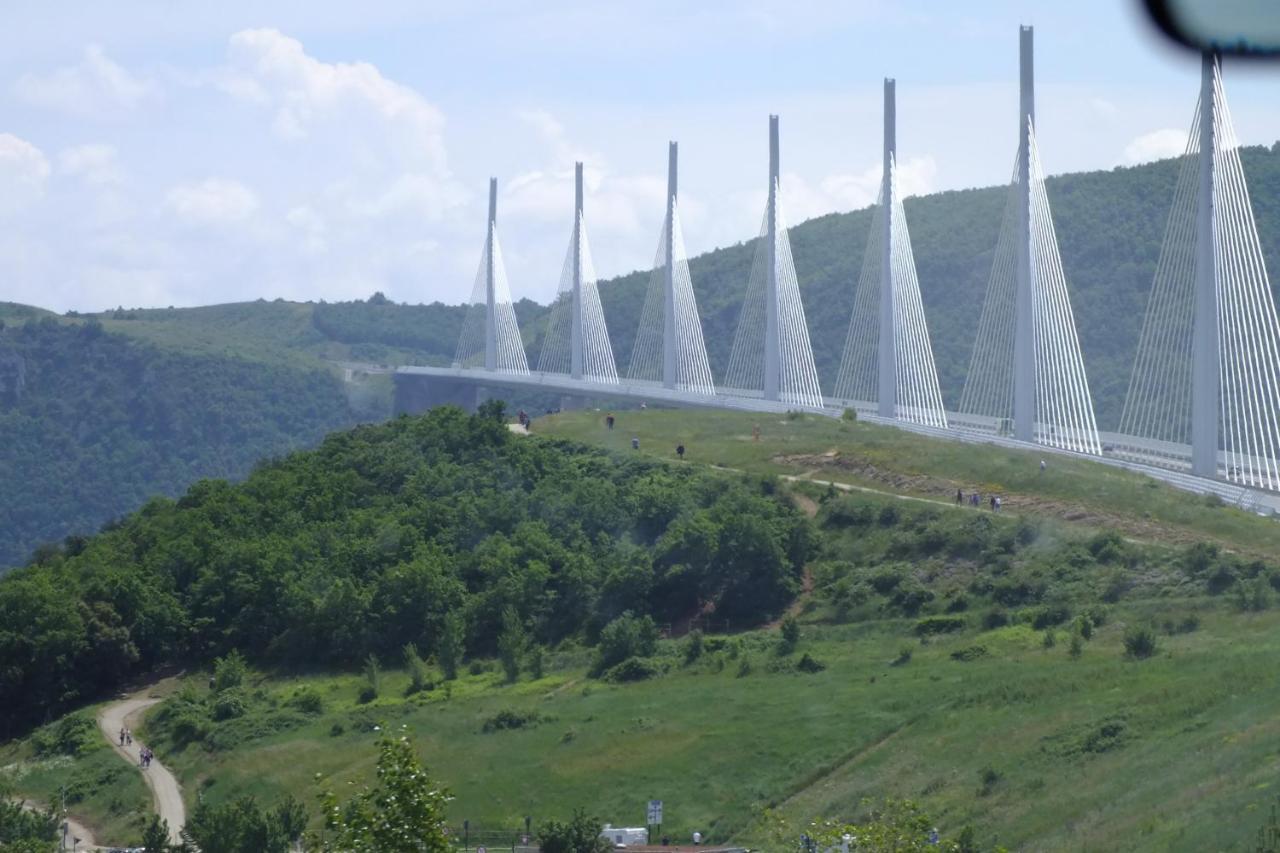 Gite Des Deux Rivieres Nant Exterior foto